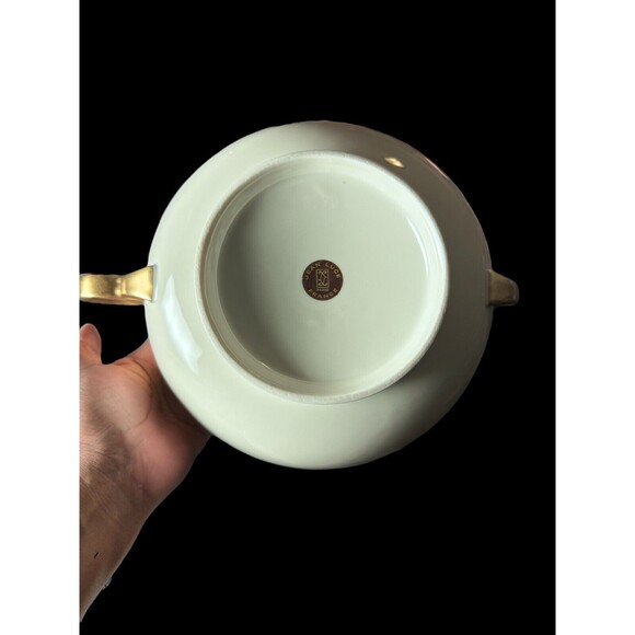Covered White and Gold Accented Bowl w/ Handles By Jean Luce Paris France Vtg - Picture 4 of 11